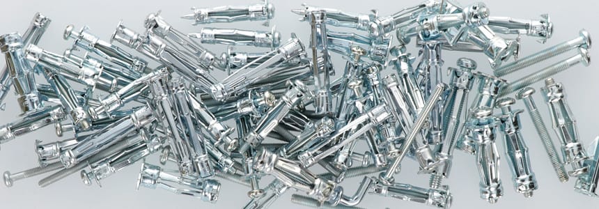 <strong>1,5 milliards</strong> de chevilles métalliques</br> à expansion vendues